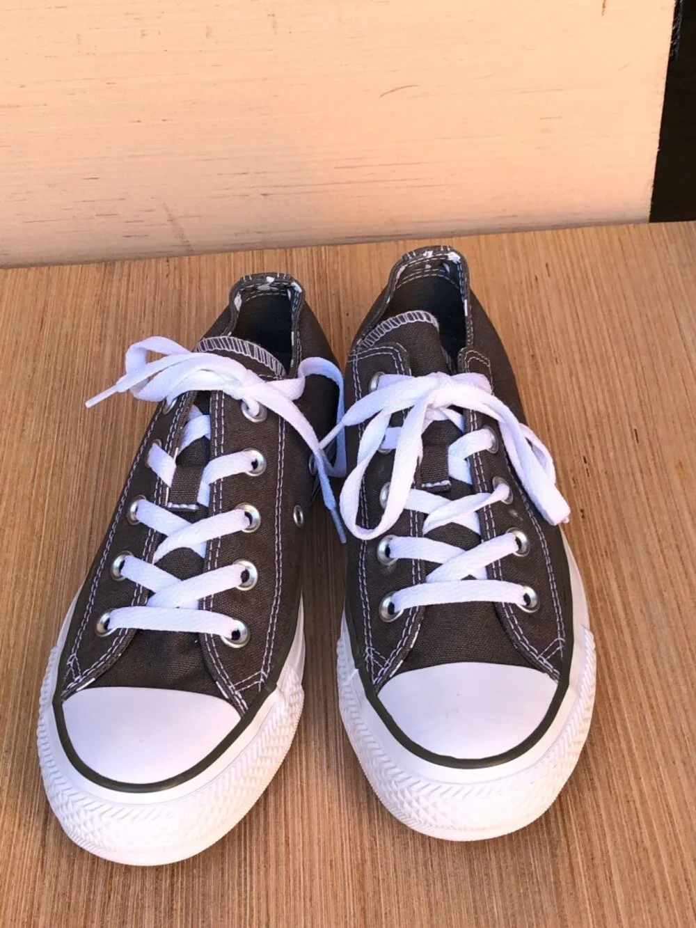 Converse All Star Chuck Taylors Sneakers Womens 6 Low Top Gray - Picture 11 of 16